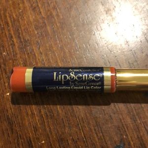 Lipsense